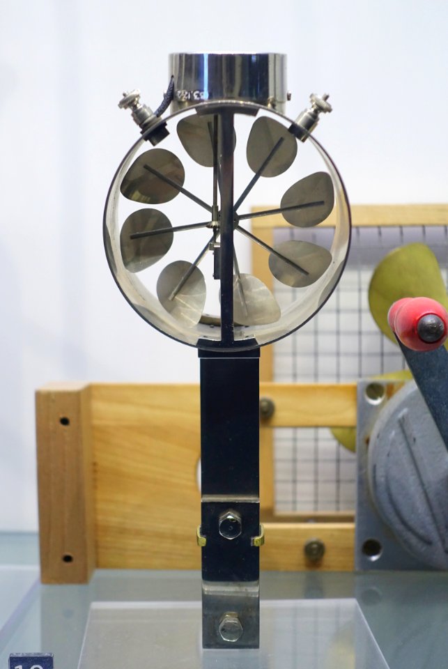 Mountable anemometer, c. 1910 - Museum of Science and Industry (Chicago) - DSC06374