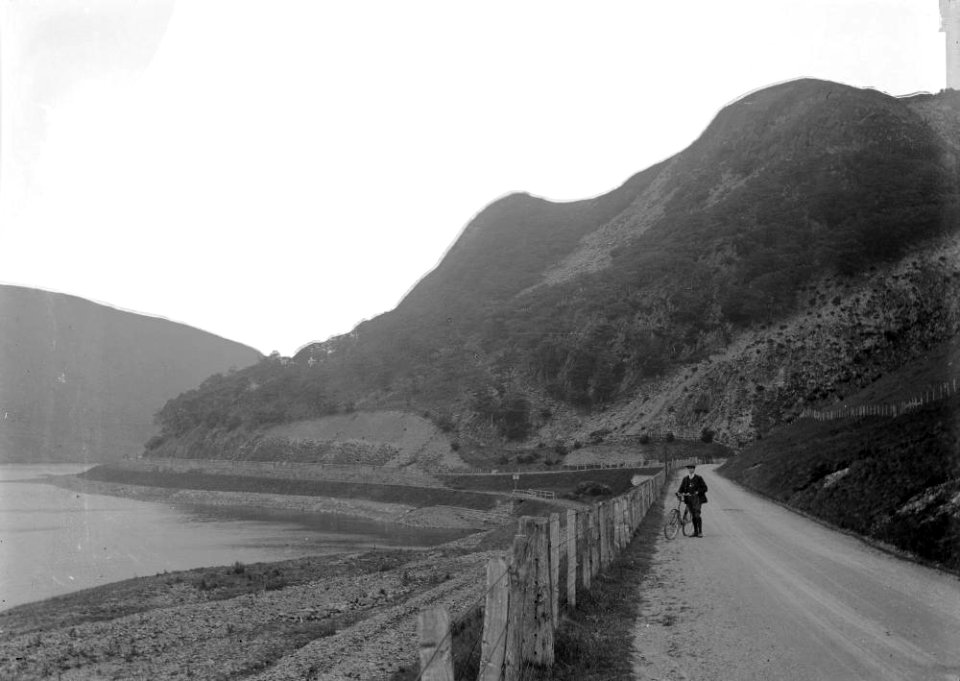 Mountain and reservoir, Elan Valley (1293879)