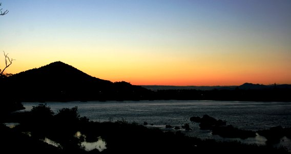 Mount Igi from Kiso River 2010-11-23