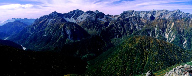 Mount Hotaka and Mount Yari from Mount Jonen 2001-10-06