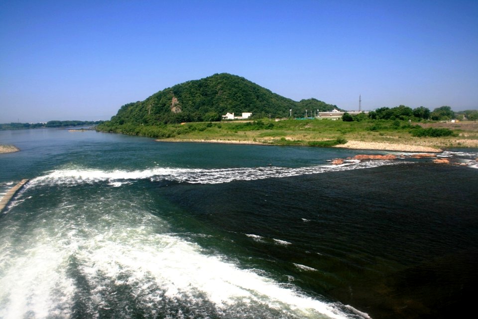 Mount Igi from Kiso River 2008-06-13