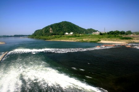 Mount Igi from Kiso River 2008-06-13