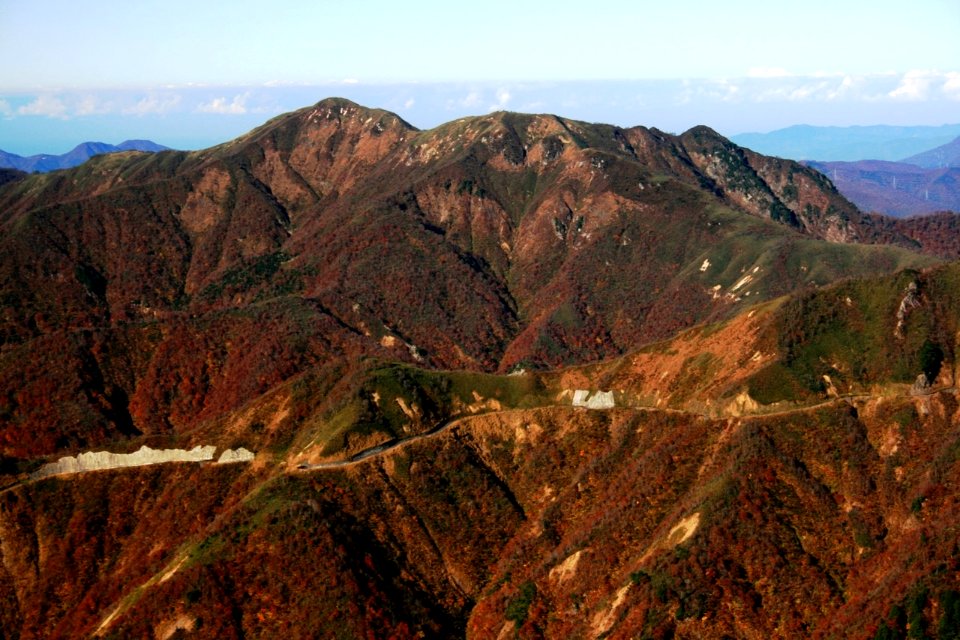 Mount Kanakusa from Mount Kanmuri 2008-11-13