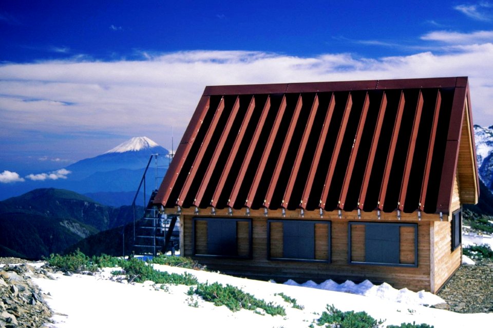 Mount Kogochi hut and Mount Fuji 1999-11-06