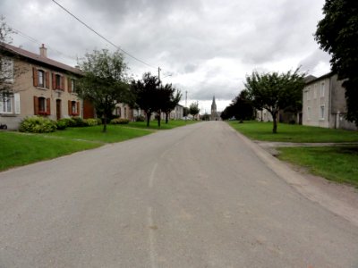 Mouacourt (M-et-M) rue porincipale
