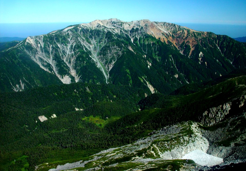Mount Yakushi from Suisho 2004-08-13