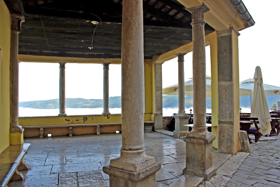 Motovun – Loggia - 01