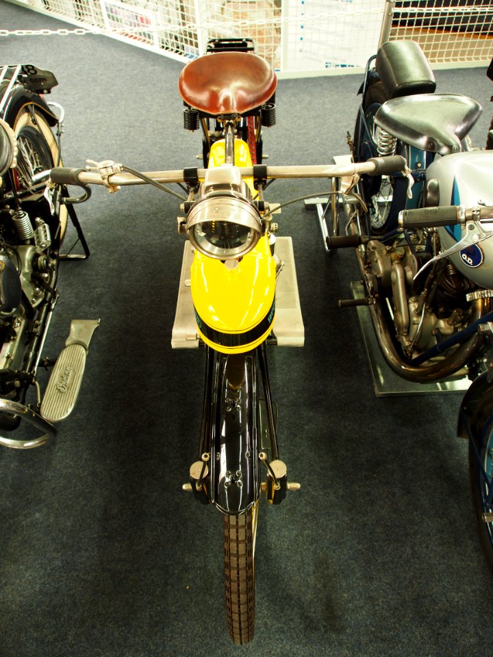 Motor-Sport-Museum am Hockenheimring, yellow Wooler motorcycle, pic3