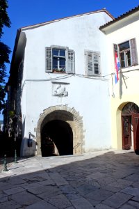 Motovun - Castle gates - 01