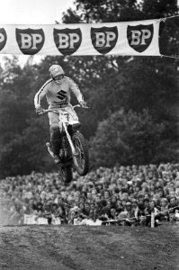 Motorcross van Markelo de Nederlandse Gerrit Wolsink in actie, Bestanddeelnr 927-3561
