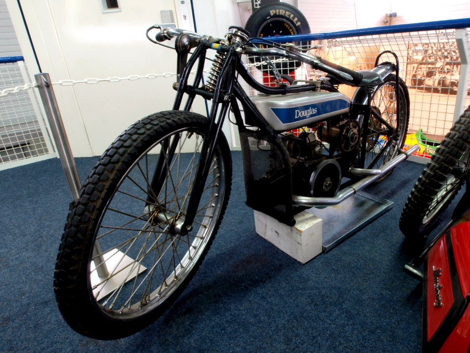 Motor-Sport-Museum am Hockenheimring, Douglas motorcycle