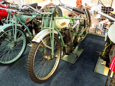Motor-Sport-Museum am Hockenheimring, green Schneeweiss pic1