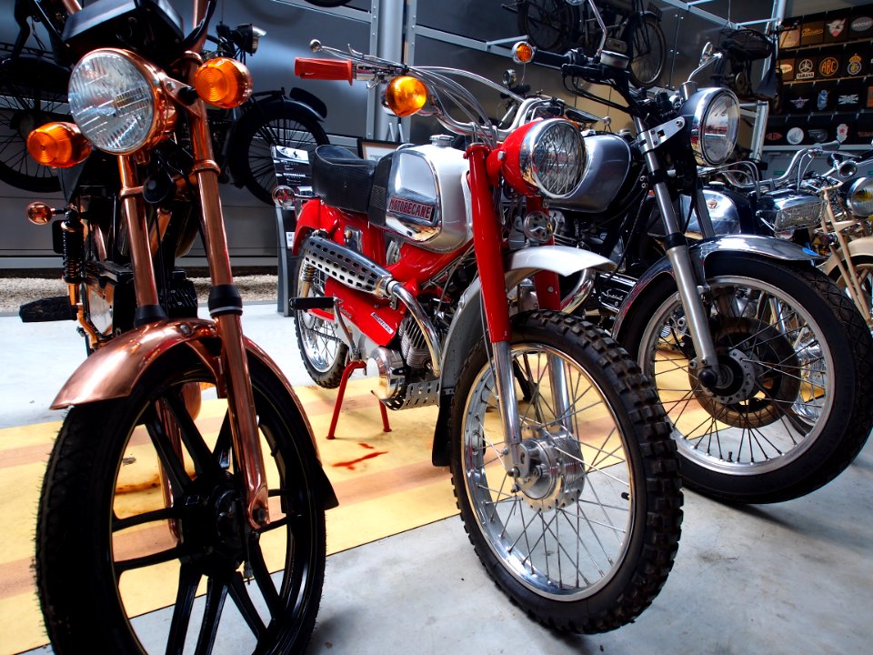 Motobecane Speciale, Musée de la Moto et du Vélo, Amneville, France, pic-095