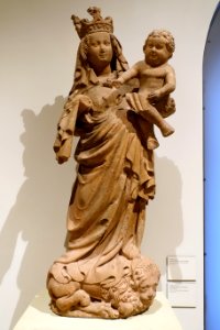 Mother of God on a lion, from the Pfarrkirche in Heuchelheim bei Budingen, Middle Rhine, 1420-1430, sandstone - Hessisches Landesmuseum Darmstadt - Darmstadt, Germany - DSC00159