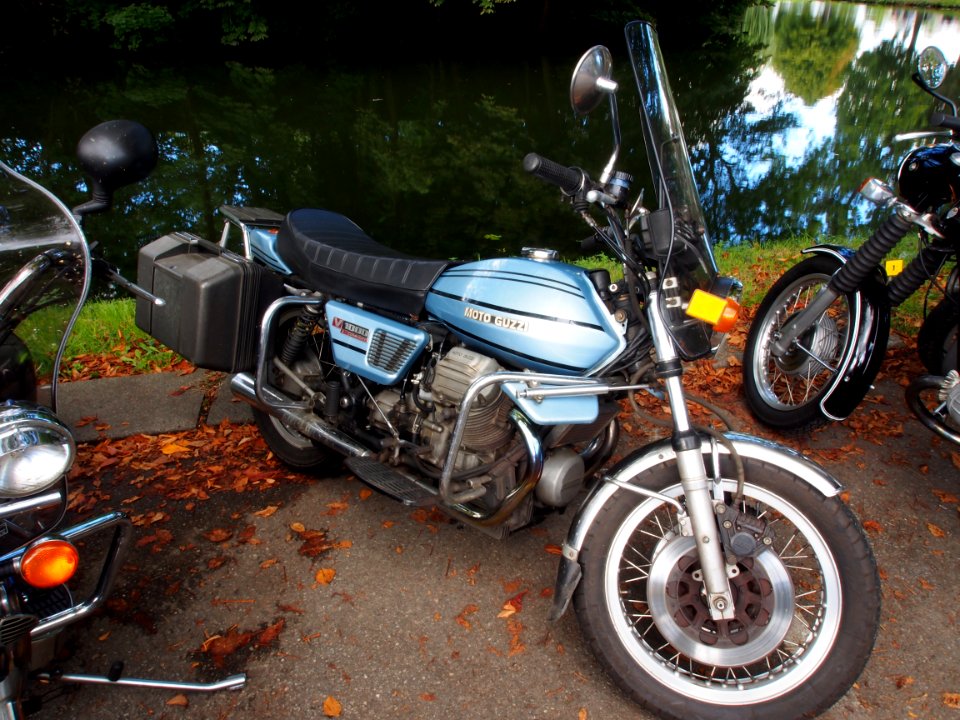 Moto Guzzi V1000 convert pic2