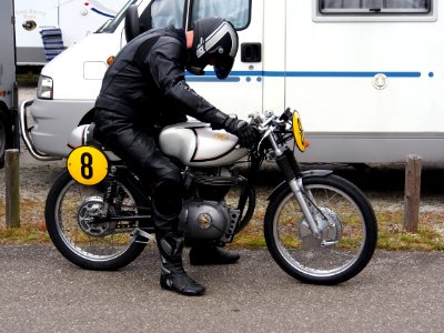 Moto Parilla No8
