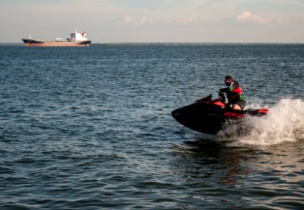 Moto de Agua en el Paseo del Lago