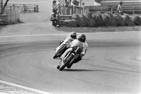 Motorraces Zandvoort, meetellend voor Nederlandse kampioenschappen Jack Middelb, Bestanddeelnr 929-7558 photo