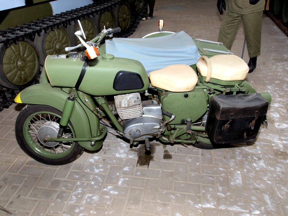 Motorrad- und Zweiradwerk GmbH nowVEB Motorradwerk Zschopau, or MZ for short, MZ type ES 250slash2A pic3