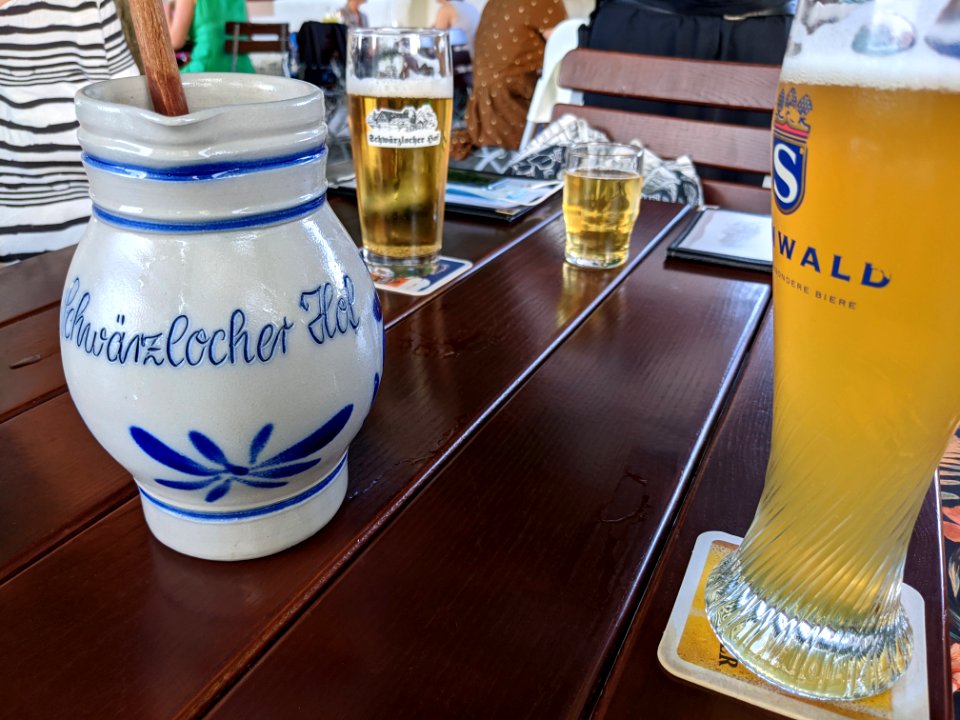 Most im Schwärzlocher Hof in Tübingen