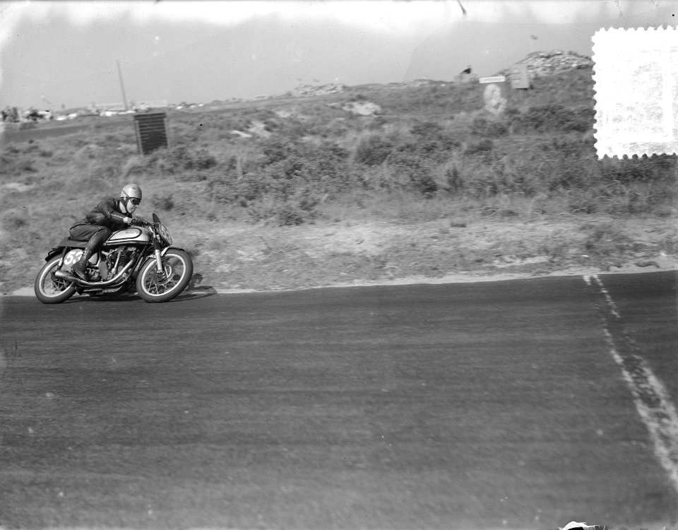 Motorraces op het circuit van Zandvoort., Bestanddeelnr 905-1182