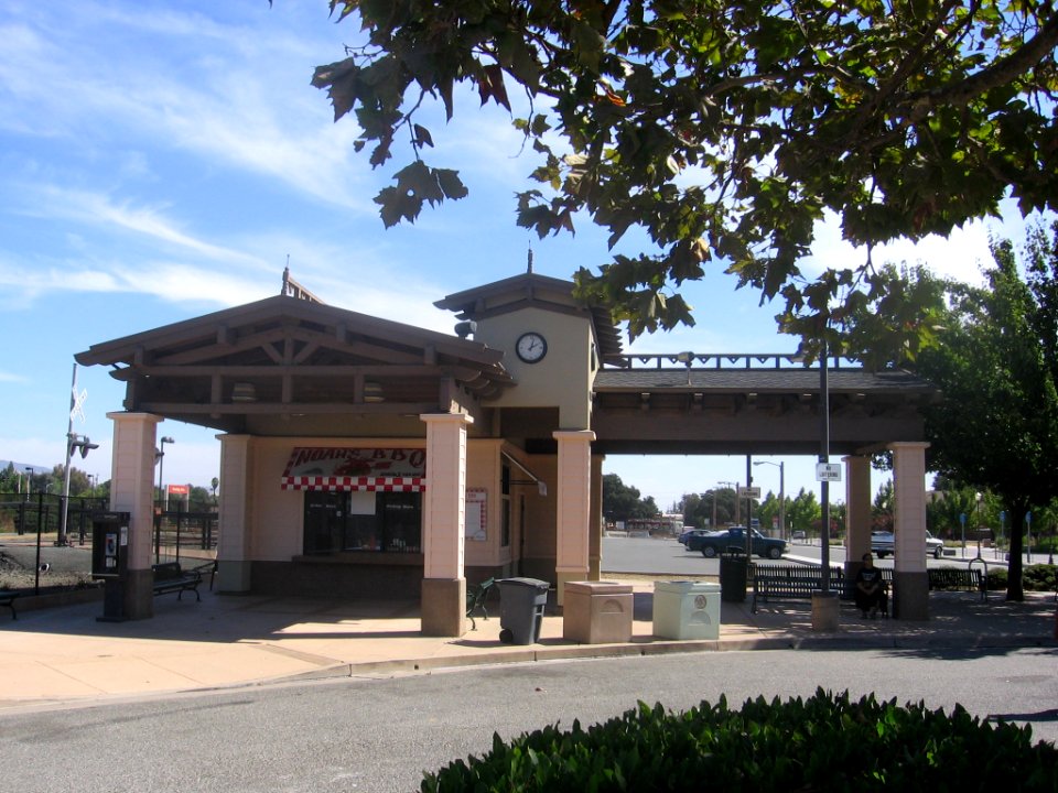 Morgan Hill station 1428 05
