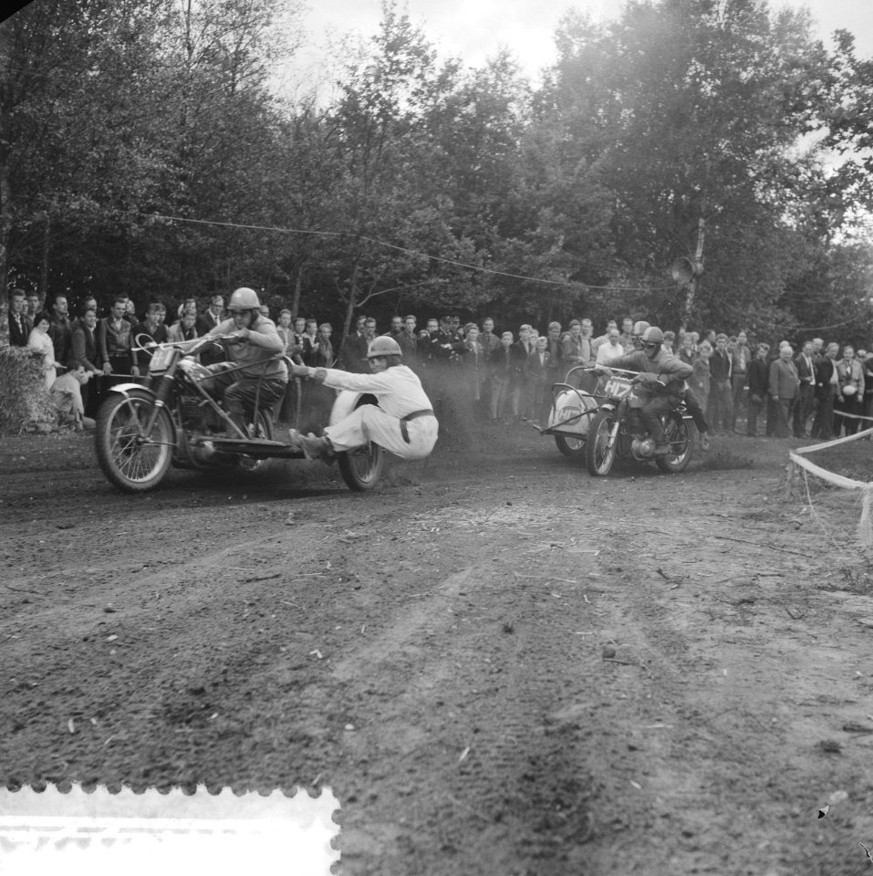 Motorraces in Tubbergen op Vasse, Bestanddeelnr 912-8332