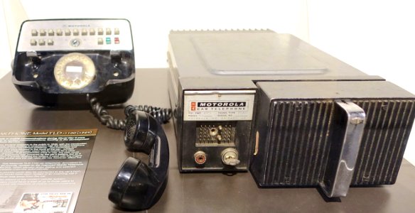 Motorola Carphone Model TLD-1100, 1964, view 1 - National Electronics Museum - DSC00184