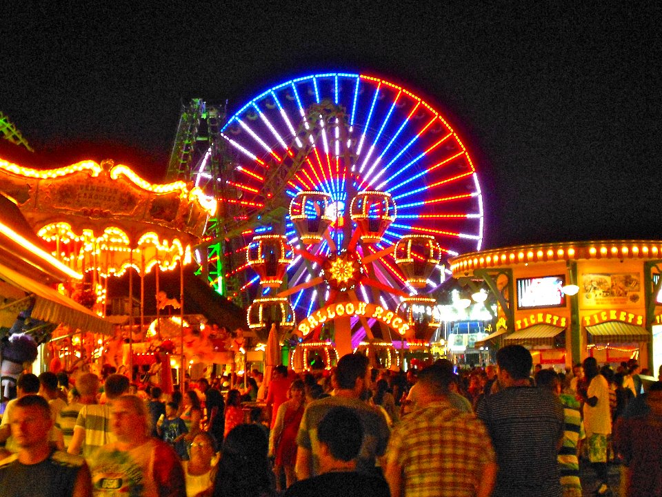 Morey's Pier Ferris Wheel night