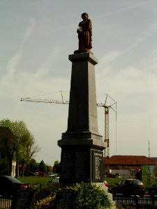 Monument Vendin le Vieil03