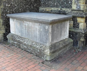 Monument to Nicholas Tettersall, St Nicholas' Church, Brighton (NHLE Code 1380390)