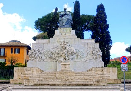 Monument to Giuseppe Mazzini - Rome, Italy - DSC01304 photo