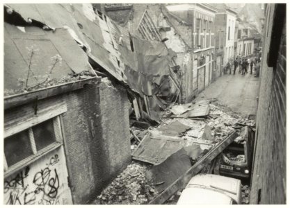 Morinnesteeg 11 ingestort pand. NL-HlmNHA 54016559