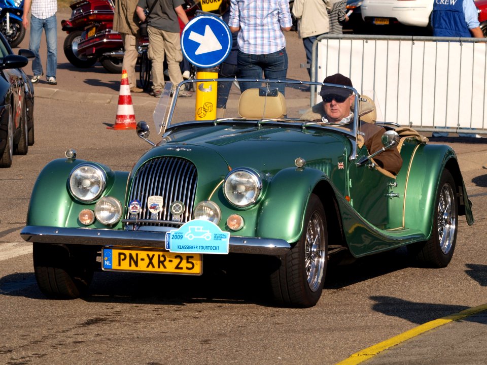 Morgan Plus 4 dutch licence registration PN-XR-25