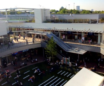 Morinomiya Q's MALL BASE (3)