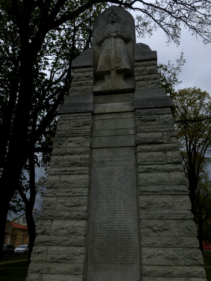 Monument to the fallen in the Estonian Freedom War in Haapsalu