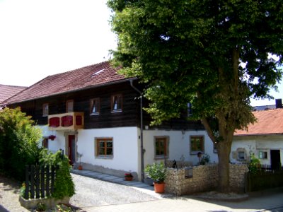 Moosthenning-Thürnthenning-Schloßangerstraße-7