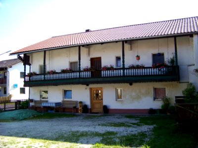 Moosthenning-Rimbach-Wenger-Straße-4