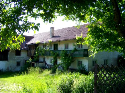 Moosthenning-Rimbach-Neukreithstraße-11
