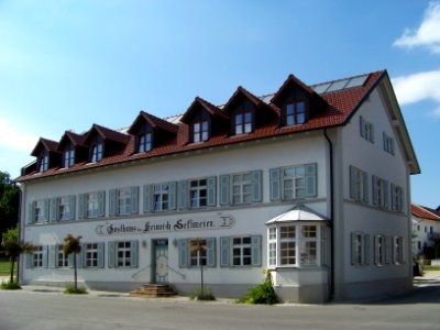 Moosthenning-Dingolfinger-Straße-2
