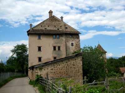 Moos (Schulthaus) in Eppan 3