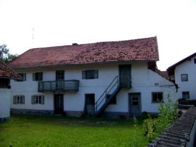 Moosthenning-Thürnthenning-Hochgartenstraße-3
