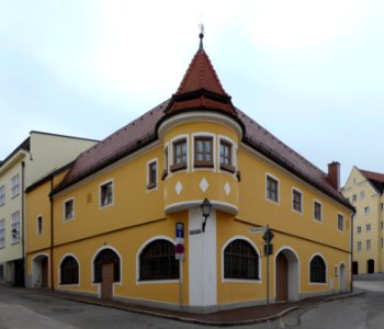 Moosburg, Georg-Hummel-Straße 1, 1