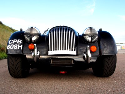 Morgan Plus 8 at Zandvoort, pic2