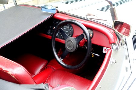 Morgan interior - Nanao, Ishikawa, Japan - DSC00593