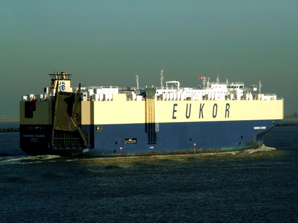 Morning Courier IMO 9285639 Port of Rotterdam 23-Jan-2006 photo-6