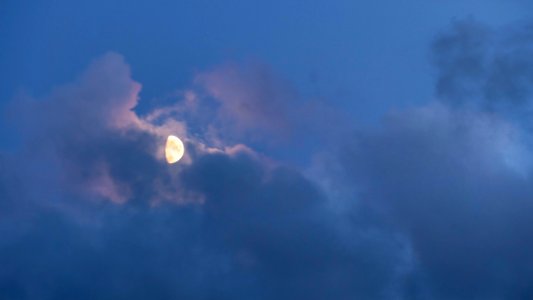 Moon in clouds over Kolleröd photo