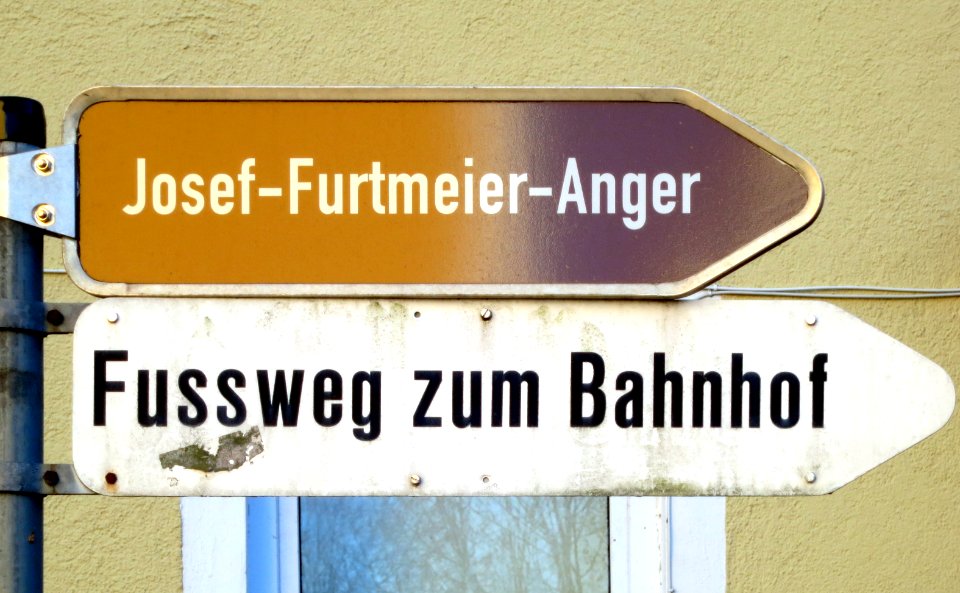 Moosburg - Furtmeier - Hinweisschild Anger
