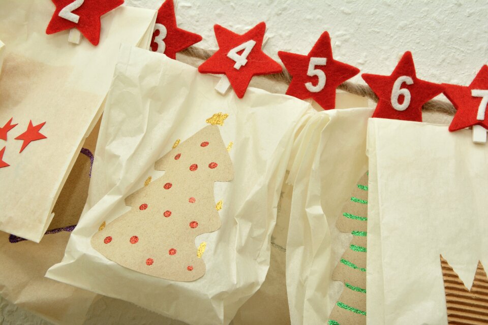 Advent surprise pay