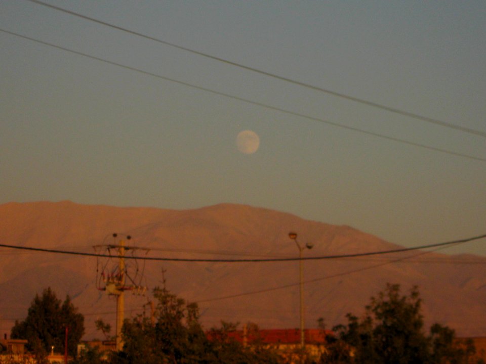 Moon and Binalud Mountain - West qods blv - Nishapur 04